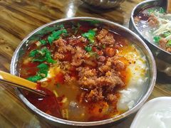 粉蒸牛肉豆腐脑-豆相识•九九豆腐脑(牛咡桥店)