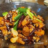 螺肉爽脆，鸡肉有嚼劲