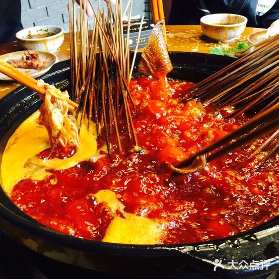 小珺肝砂锅串串(拉萨总店)