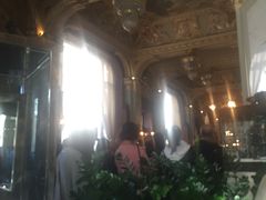 排隊等位-纽约咖啡馆