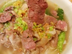 -狮头牌卤味研究所·卤味饭(花城汇南区店)