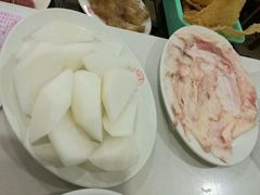 萝卜，牛胸肉-粤潮牛肉火锅店(江南大道店)