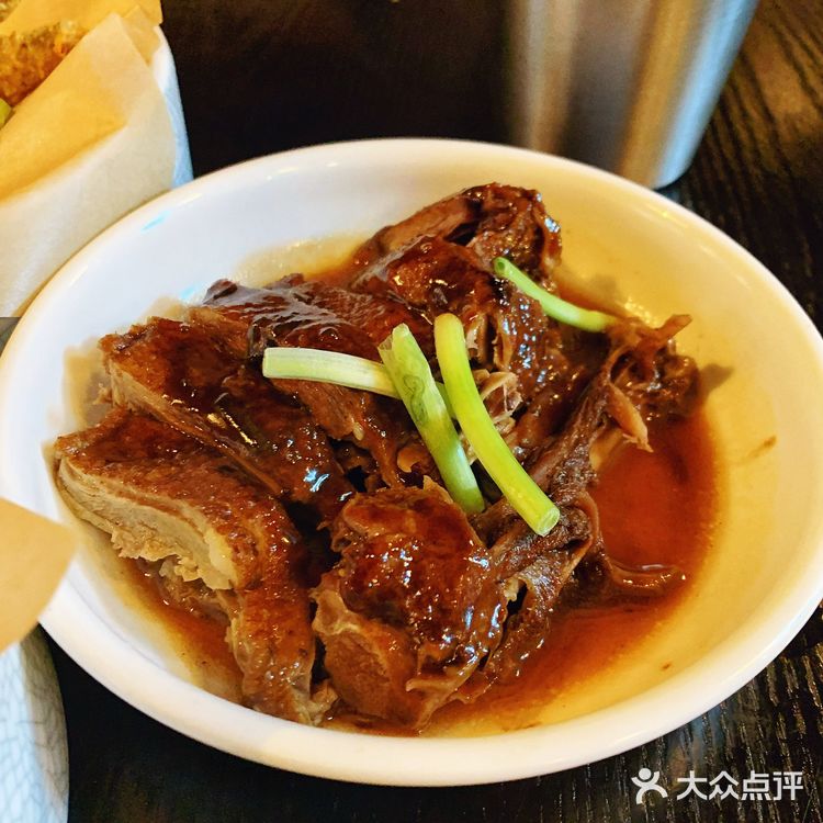 滨江的宝藏小酒馆-晚酌半杯