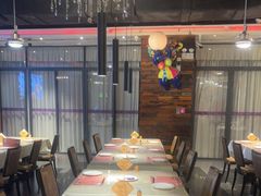 -四海一家自助餐(益田假日广场店)