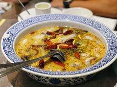 招牌酸菜海鲈鱼-川香鼎盛(市桥富华总店)