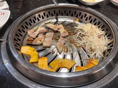 -木槿花韩式炭烤·熟成肉工坊(孙文东路店)