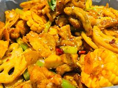 招牌悦蓉牛蛙干锅-精悦蓉(正大乐城店)
