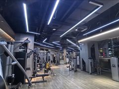 -威克健身游泳(万菱汇店)
