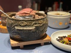 酸菜炖大骨棒-京参園海鲜餐厅
