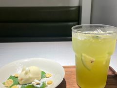 -春树下·树屋花房西餐厅(罍街AS1980店)