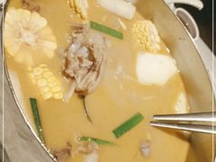 -肥仔文澳门猪骨煲(南京西路店)