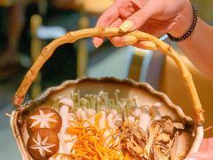 -牛人日志·鲜牛肉骨汤火锅(万科里瑧店)