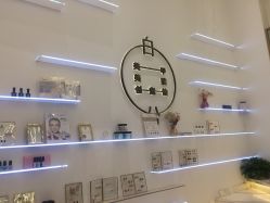 -BYSEE白兮美甲美睫创意馆