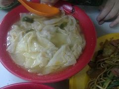 -易记皮肚面(明瓦廊店)