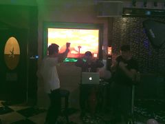 -乐界KTV(虹桥中心店)