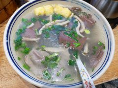 招牌鸭血粉丝汤-老鼓楼汤包(太平门店)