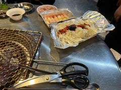-南浦洞·炭烤活海鲜·烤肉·延边特色(学府街店)