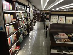 -新华书店(新街口旗舰店)