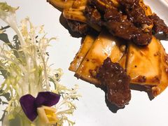 黑椒牛仔骨炒年糕-绿茶餐厅(乐峰广场店)