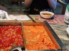 -月满大江火锅(总府路店)