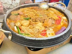 -豚妈妈汤饭·部队锅(南京东路店)