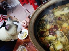 -威邵鸡煲(西华路总店)
