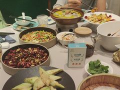 -雀蓝川菜(奥体广场店)