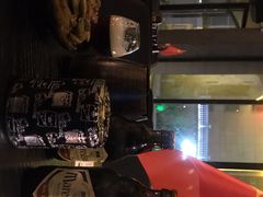 -弥庐酒吧KTV(庐山店)