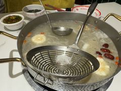 -八合里潮汕鲜牛肉火锅(上海汇智广场店)
