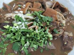 -陈记卤煮小肠