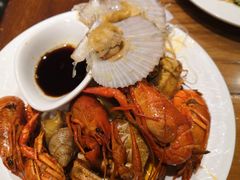 -四海一家自助餐(益田假日广场店)