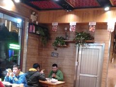 大堂-管氏翅吧(护国寺店)