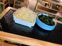 -鹿鸣山草本茶香火锅(园西路店)