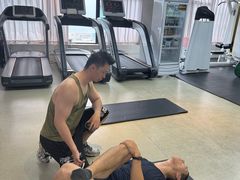 -GYMPLUS私教健身会馆(大悦城店)