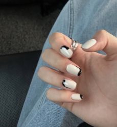 -Pink You美甲洗眉纹绣定制中心