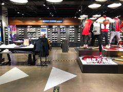 -NIKE武汉品牌体验店