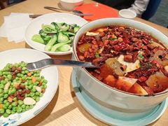 -渝信川菜 · 川味家常菜(财富购物中心店)