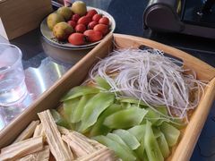 -高虾神龙虾·鲜货烧烤(六合店)