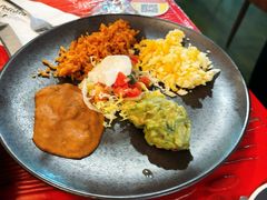 -Pistolera Mexican Cantina女枪手墨西哥餐厅(碧云路店)
