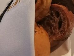 餐前面包-牛排家(北京长安街英皇集团中心店)