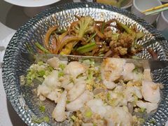 -小鱼小牛·鱼牛干锅·脆鱼火锅(世欧广场店)