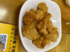 -呷佬·长沙手工米粉(金沙江路店)