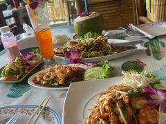 -Jungle Kitchen