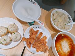 -朱新年·苏式汤团·面点(北寺塔店)