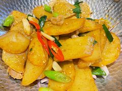 -隔壁老王·家常云南菜(花巷店)