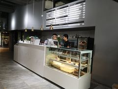 -ADO KAFE(大学城店)