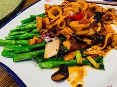 芥兰炒鲜鱿鱼筒-大门水乡·顺德菜