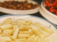 酸辣藕带-三妹小龙虾·黄油蟹(华侨城总店)
