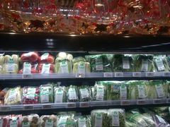 -沃尔玛(前山店)