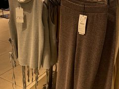 -ZARA(凯德乐峰广场店)